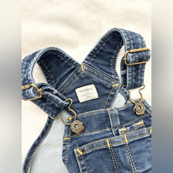 Baby Gap Denim Overalls + Mexx Floral Blouse Bundle - Picture 5 of 7